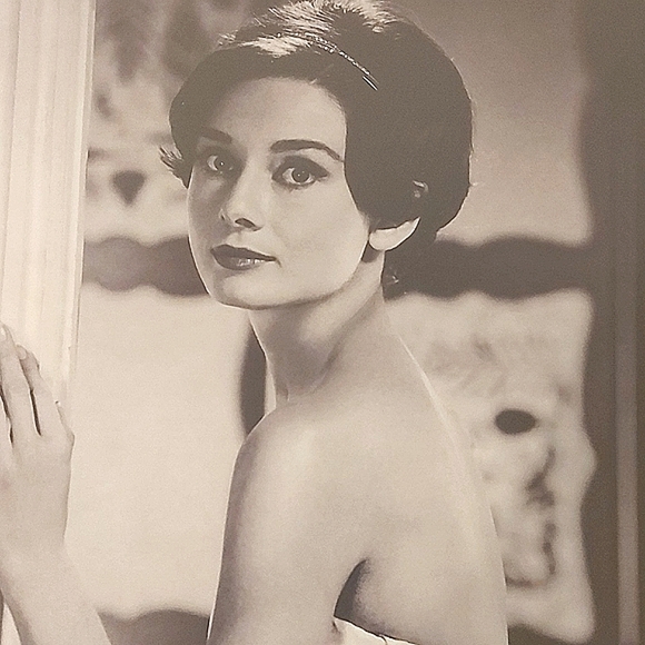 Retro Audrey Hepburn Poster in White Frame - Picture 4 of 5